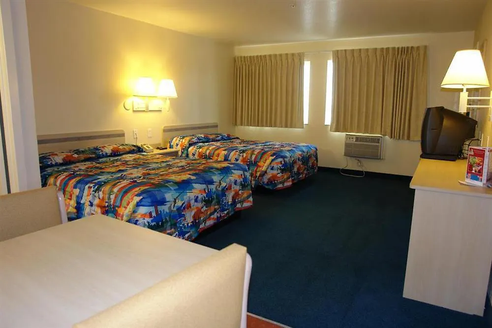 Red Roof Inn Phoenix- Midtown 2*, Phoenix