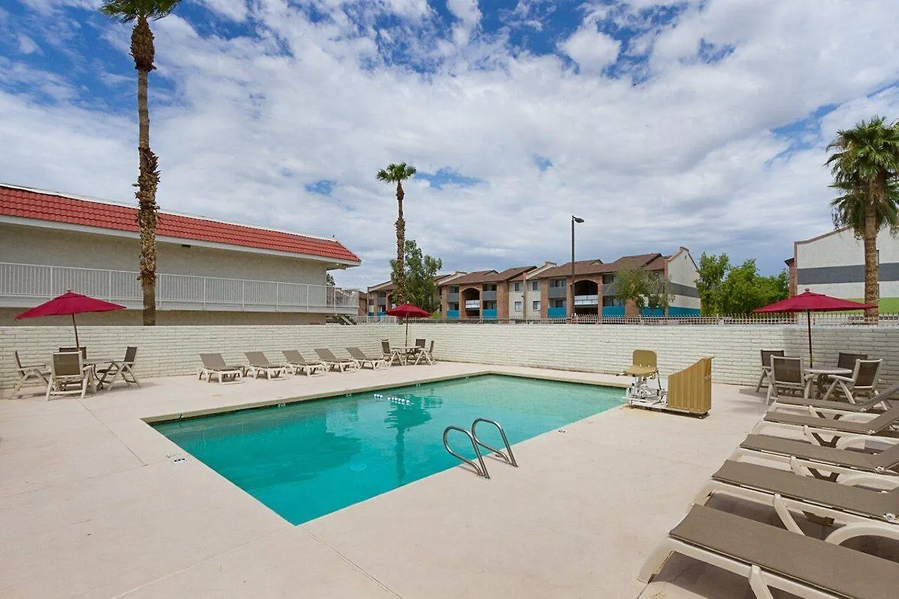 Red Roof Inn Phoenix- Midtown USA