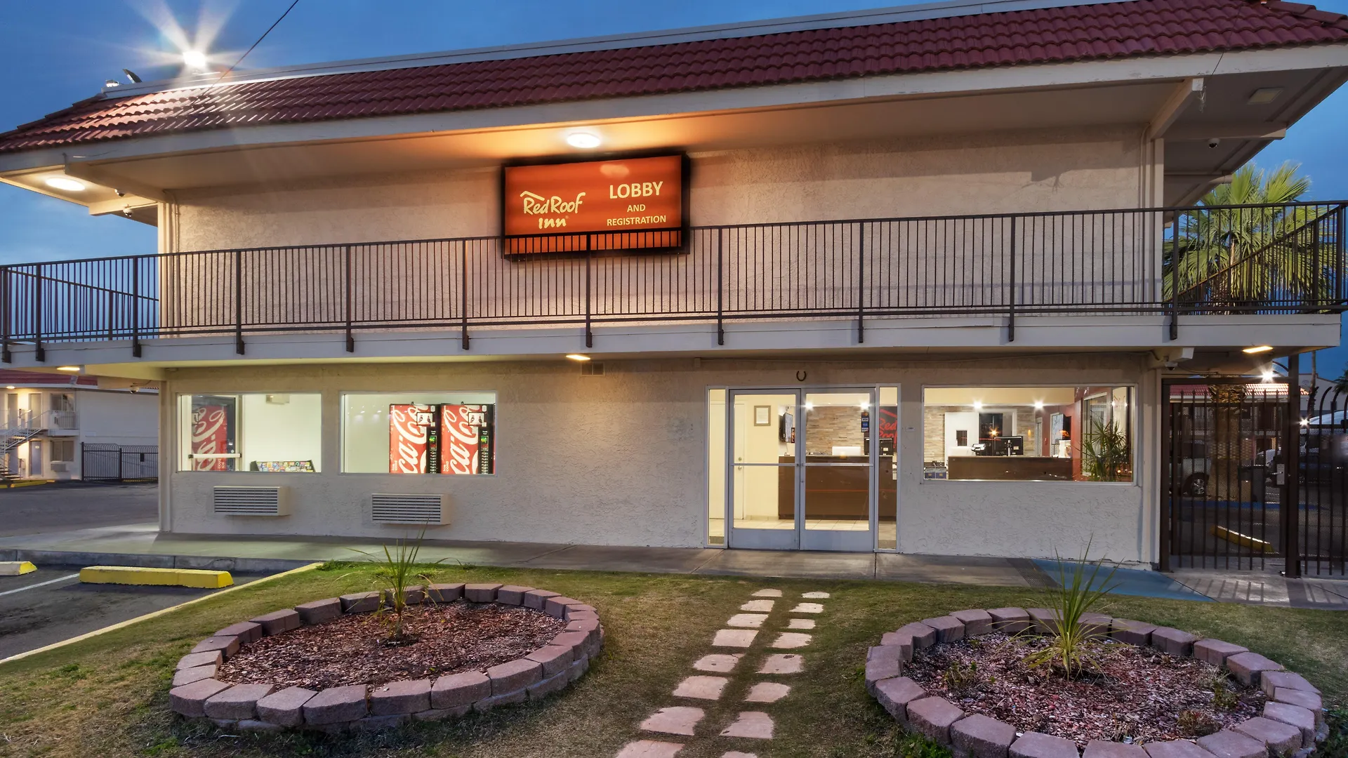 Red Roof Inn Phoenix- Midtown USA